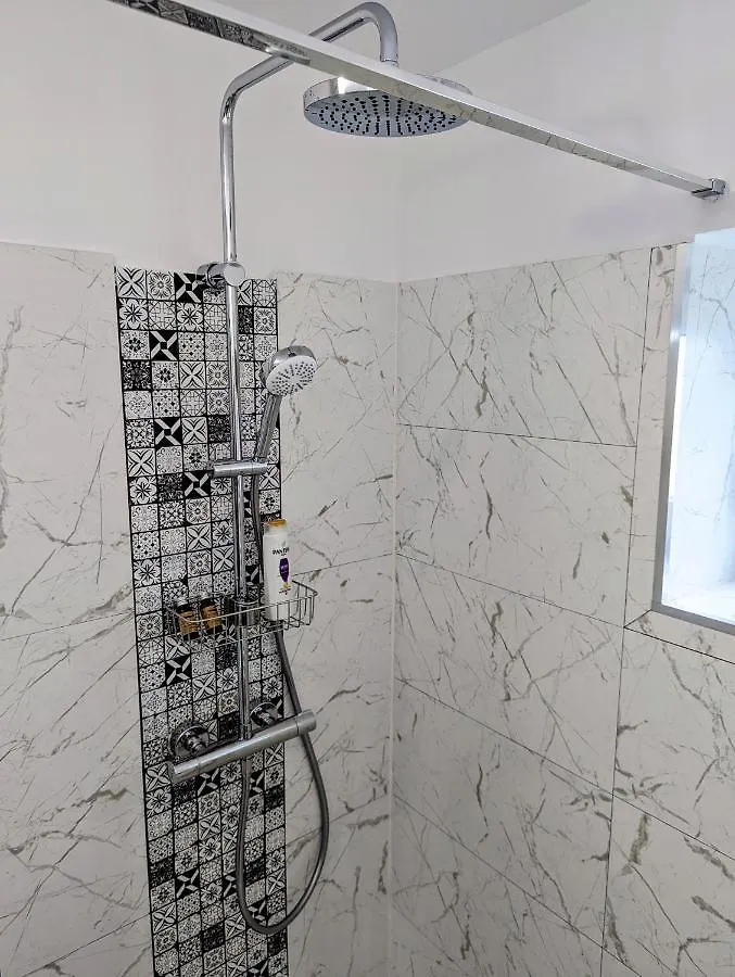 Sebastian Studio Apartment Bucharest