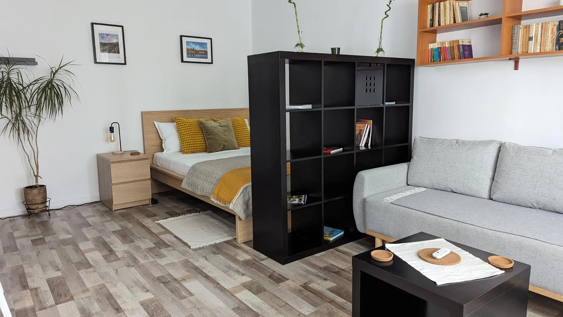 Sebastian Studio Apartment Bucharest